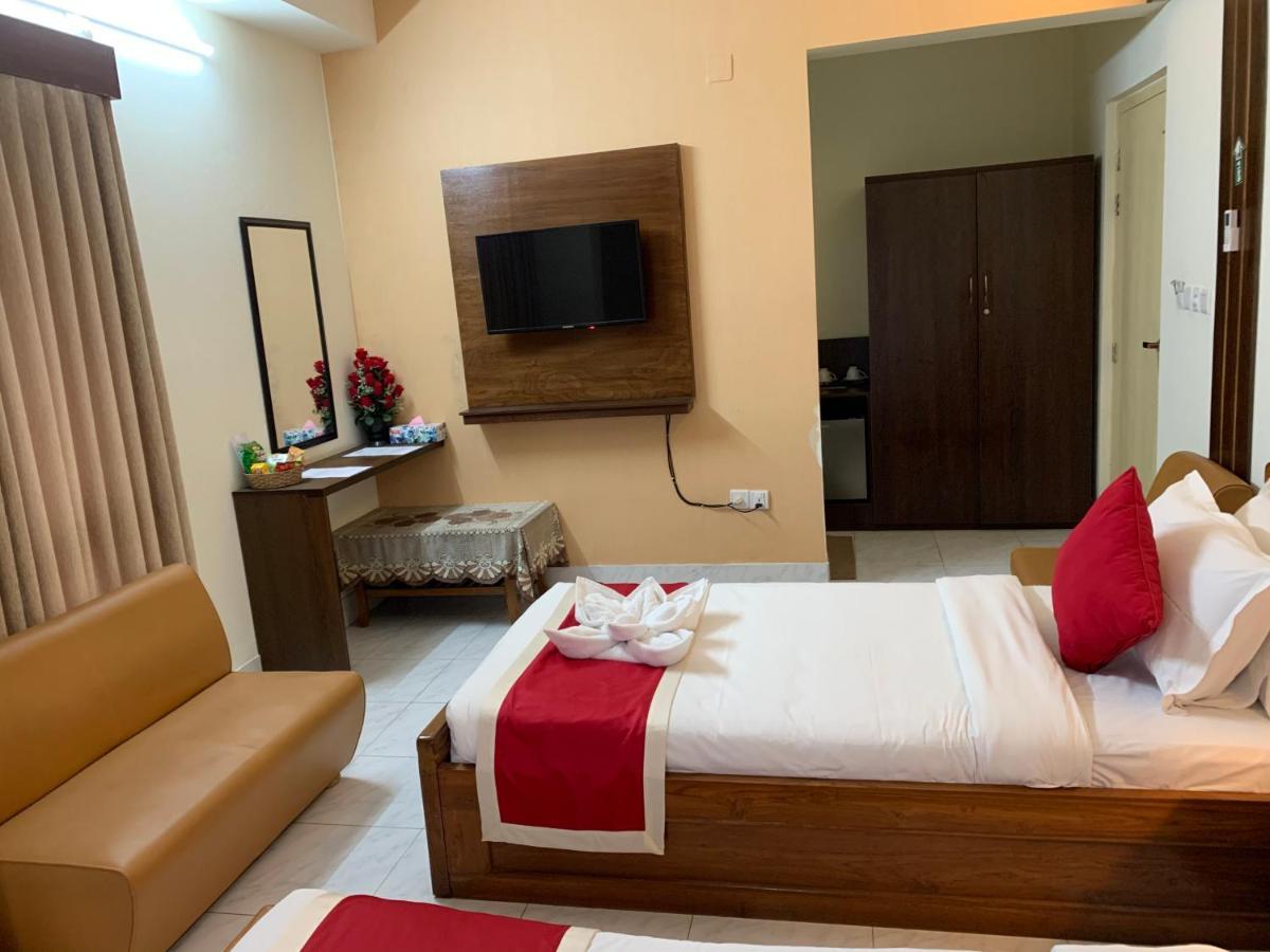 Hotel Grand Circle Inn Dhaka Bagian luar foto